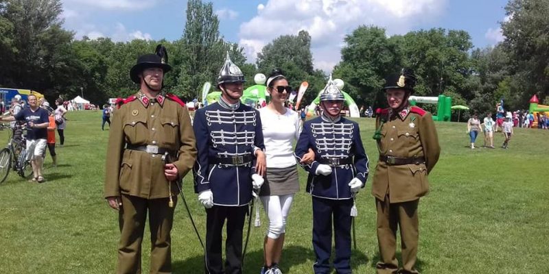 33694325_2026496107424027_3599241971970867200_n